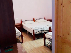 Отель Анна Сария