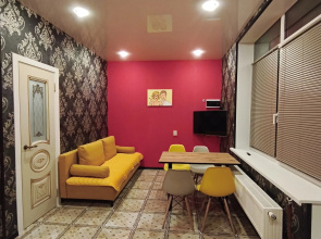 Kvartira arkaa v 800 metrov ot Zamkovogo mosta