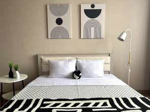 Квартира BestHome Двухкомнатная семейная в центре