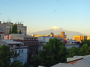 Апартаменты Umba Apartment N3 - балкон и вид на гору Арарат