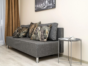 Апартаменты SunSet Хохлова 7