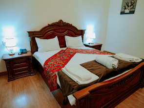 Отель Imperial Palace