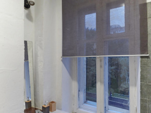 Квартира старинная мебель в лучах солнца