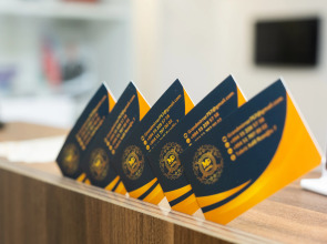 Отель Grand Mirror