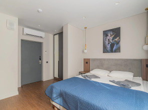 Апартаменты рядом с Невой