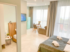 Апартаменты Sea Season 4 с Видом на Море