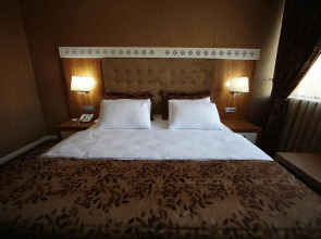 Отель Graaf Hotel