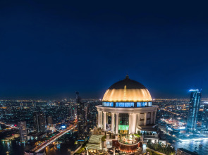 Отель Tower Club at lebua
