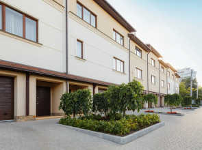 Arcadia Villa Apartments