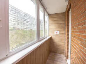 Апартаменты TopHouse на Черняховского 9 трехкомнатные