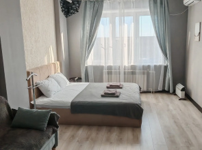 Novaya kvartira s dizaynerskim remontom Flat