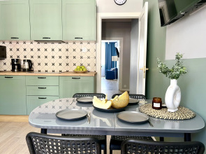 Квартира 65 м удобная для семьи напротив Казино с видом на горы