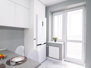 Апартаменты Hedonism Aparts со Стильным Ремонтом в Тихом Районе