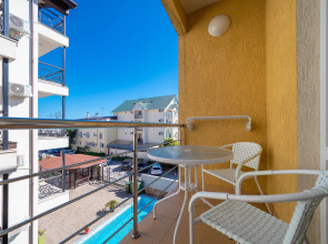 Апартаменты У Моря С Бассейном в ЖК Солнечный апр31