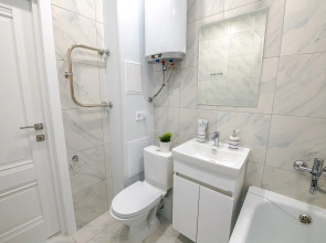 Апартаменты TopHouse на Брянской 18 двухкомнатные