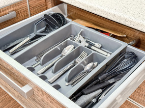 Квартира Уютная студия с потрясающим видом на море в центре