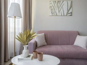 Апартаменты Квартира с видом на Волгу. ул.Карла Маркса 62. м.Стрелка. Сова-Дом