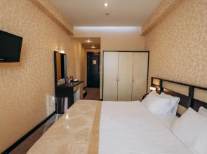 Отель Days Baku