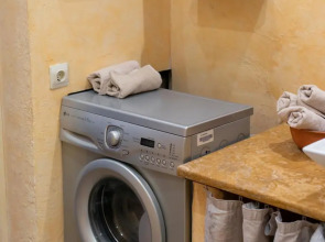 Апартаменты четырёхкомнатные в центре города