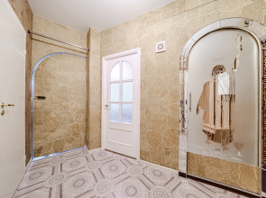 Квартира однокомнатная у метро Академическая