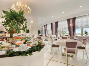 Отель Ramada Baku