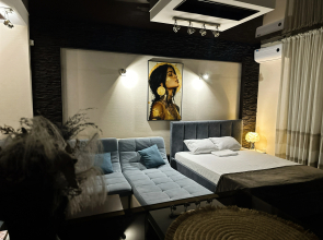 Luxury apartment with designer renovation "Inspiration"