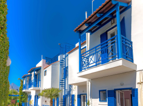 Vitoraki Apartments