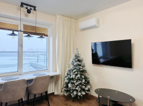 S Terrasoy I Vidom na Reku na Mikhaylovskoy Naberezhnoy Apartments