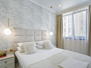 Sky Plaza 2/409 Apartments