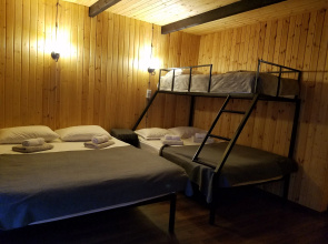 Cottages in Stephantsminda Echoes  Guest house