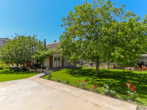 84 Guest House