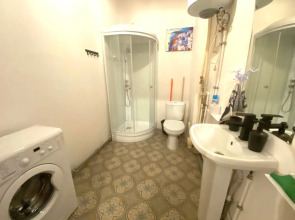 Апартаменты Студия Эконом рядом с Площадью Восстания