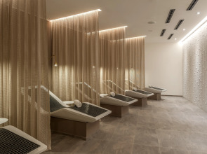 DoubleTree by Hilton Hotel Yerevan City Centre