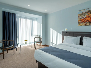 Отель Ani Forest Hills Resort