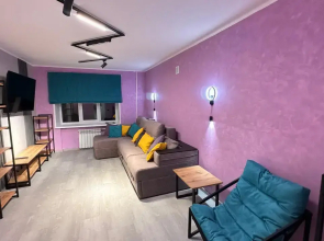 Atom 51 Hostel