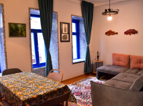 Квартира Дом библиотекаря с балконом