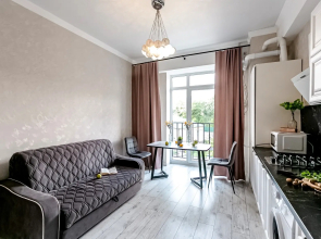 Апартаменты Мята Ирины Савельевой - У входа в парк к долине роз