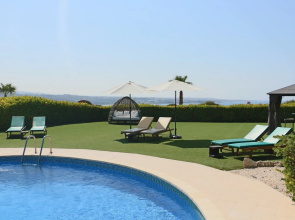 Beach Front Savoya Sunrise Villa