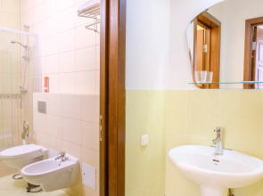 Отель Славия