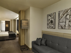 Republica Hotel Yerevan