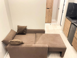 Апартаменты с балконом и видом на сосновый парк рядом с морем