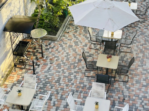 Отель Леонардо