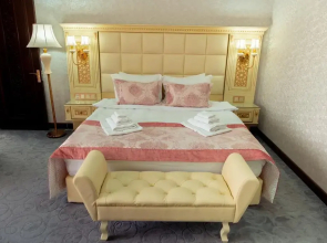 Отель Dilimah Premium Luxury