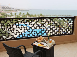 Al Bahar Hotel & Resort