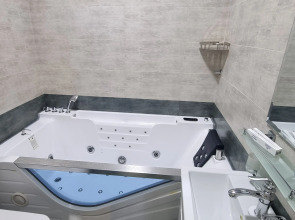 Отель и Спа Hayat Plaza