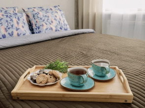 Апартаменты в ЖK Kолизeй c видом нa пруд.