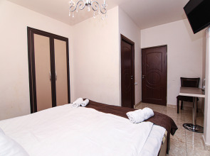 Отель Comfort House