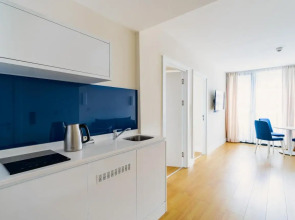 Апарт-отель V&V Orbi City