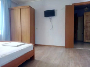 Na Ulitse Komsomolskaya 16 Flat