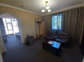 Отель Апартс Отель